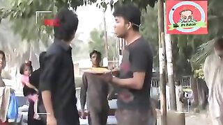 Briyani_Kutta_ko_Dal_Da_Prank_By_Nadir_Ali_&_Ahmed_Khan_-_#P4Pakao
