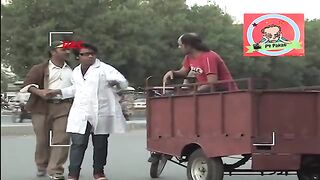 Nafsiyati_Hospital_Chalo_Prank_by_Nadir_Ali_-_#P4Pakao