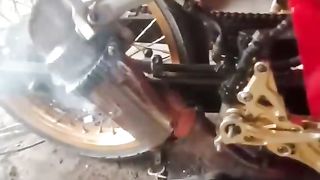 This man creatively modified his motorbike to become a nitro Arogan