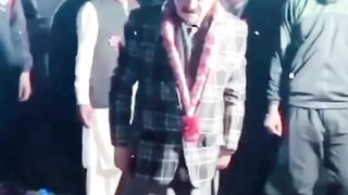 Apne aap ko bada Tees maar samajhta tha daandli Karke Bihar Gaya