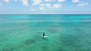 "Enchanting Hawaii: Uncovering Hidden Treasures"