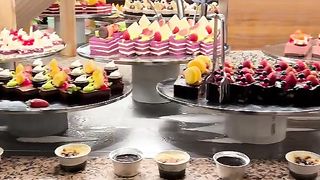 Delicious & delicious food to enjoy