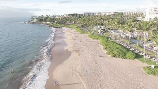 "Hawaiian Odyssey: Unveiling the Island's Splendor"