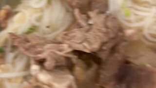 Soto ayam daging