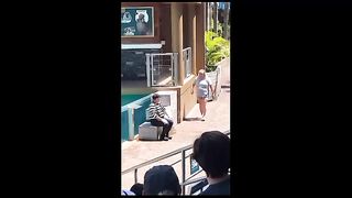 Tom the mime