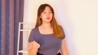 Tas so sute terbaru