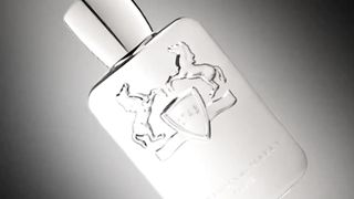 You want to go by yourself, but the smell of your perfume remains, wear this perfume