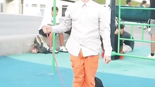 Elite Gymnast pretended to be a nerd/Calisthenics Pranks