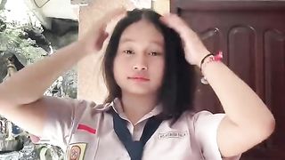 Beautiful Schoolgirl 16
