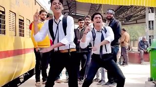 Kallo -- Ajay Hooda #shorts #ytshorts #dance #danceinpublic #anshkukreja #haryanvi #kallo