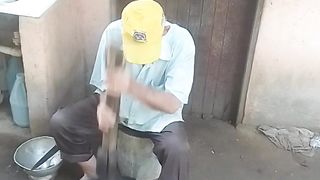 Pai tá pisando o café