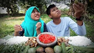 MUKBANG NASI LIWET + TUMIS IKAN TERI + LALAPAN MENTAH