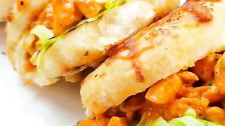Garlic Cheese Buns with Cream Chicken