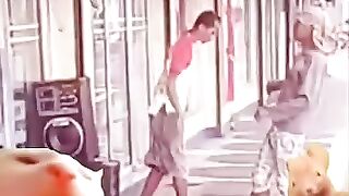 Dance till it make you crazy