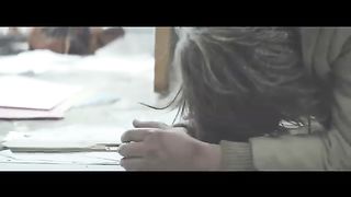 David_Guetta_-_Titanium_ft._Sia__Official_Video_(360p).