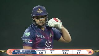 Azam Khan vs Mohammad Amir