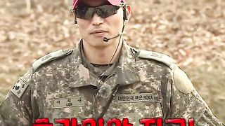 Learning how to draw camouflage on your face