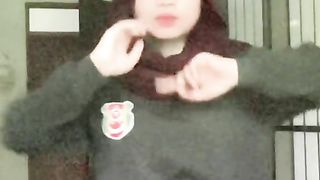 Beautiful Women Dancing 10