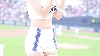 인싸댄스가 부끄러운 홍라ㅋㅋ