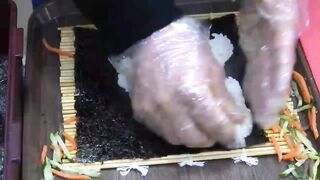 How to Make Japanese Style SUSHI...