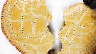 Valentine pie