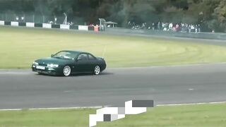 crazy-idiots-dangerous-truck-car-driving-fails