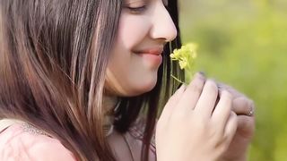 New video of beautiful celebrities 04
