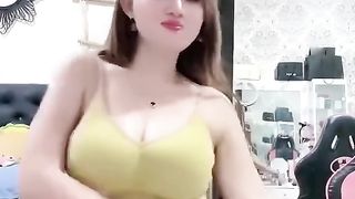 tiktok girl