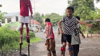 Kids Plays Long Legs |Wow||
