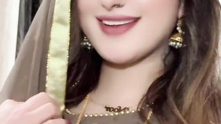 Beautiful celebrity girl viral video