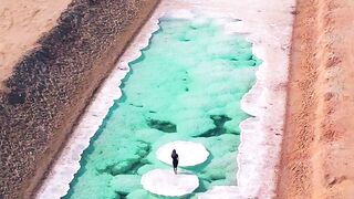 Have you seen the Salt lake in Abu Dhabi