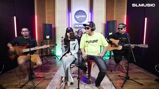 HUJAN GERIMIS - BENYAMIN S & IDA ROYANI || COVER BY SULE & SALLSA BINTA FEAT 3 PEMUDA BERBAHAYA