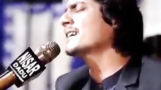 ہم نہ باز آئیں گے محبت سے ۔ سول فل سنگنگ ۔  کیا لطف اور رچاؤ سے گایا ہے