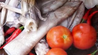 Cooking Squid curry with Spicy Chili and Eating delicious - Awesome Chef