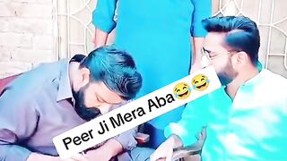ائی ڈی کارڈ بنوانا ہے /کارڈ تو بن جائے گا /مگر شناختی علامت کیا ہے /کڈنی میں پتھر ہے