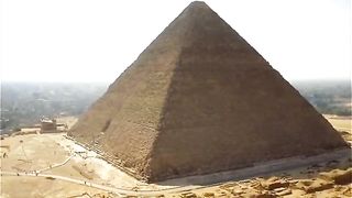 Egg sized Giza Pramyd