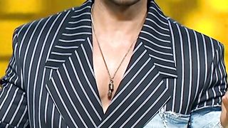 Kriti के reaction पर Utkarsh की smile, वाह ! #Shorts #IndianIdol #ShahidKapoor #UtkarshWankhede.