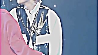 V ???? Taehyung Dancing with his own hands ???????? #bts #btspassion #short #viral #dance