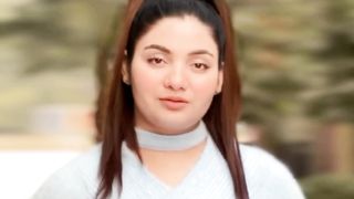Beautiful celebrity girl viral