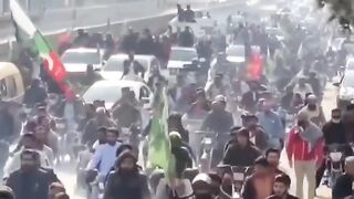عمران خان کی کال پر سارا اسلام آباد باہر نکل آیا