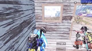 Fighting_with_hole_squad_pubg_mobile_battle_ground