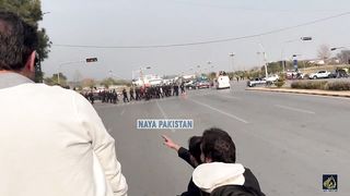 Surprising scenes of Islamabad What happened next when the police came to arrest Sher Afzal Marwat?.