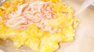 Potato and egg sandwich