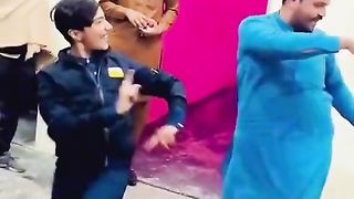 Boys dance#