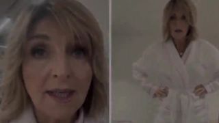 ITV Loose Women star Kaye Adams issues apology to Jodie Foster after wardrobe blunder【News】