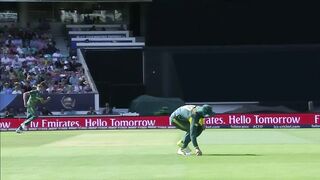 Back to back wickets .