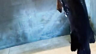 Dozens of mushroom fish are devoured by a vicious electric eel.