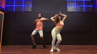 Coca Cola Tu - Melvin Louis ft. Elena Durgaryan