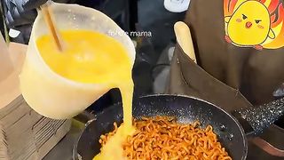 Must Try! Korean Spicy Buldak Noodles Omelet - Malaysian Street Food