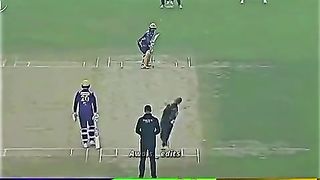 Good start by Quetta against Peshawar in PSL